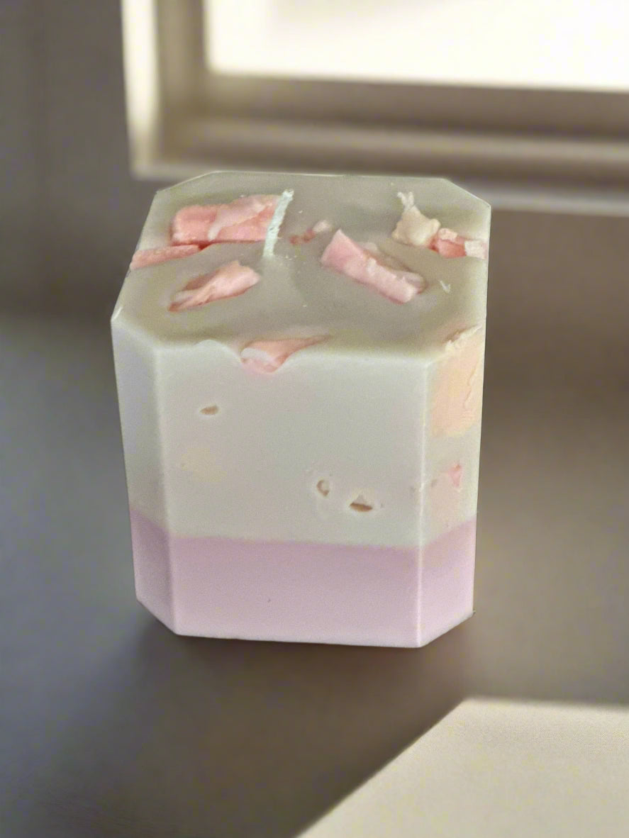 Luxe Edge Candle