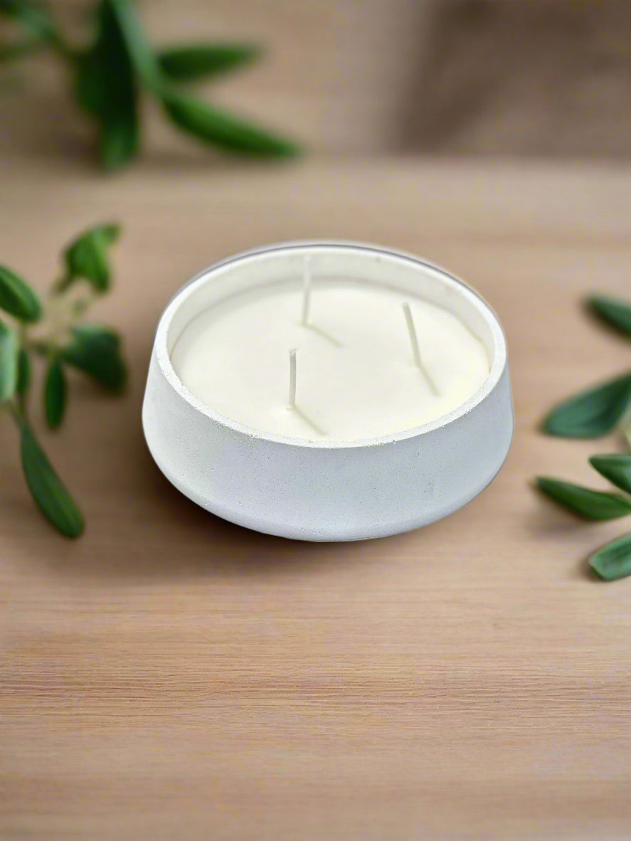 Forma Candle