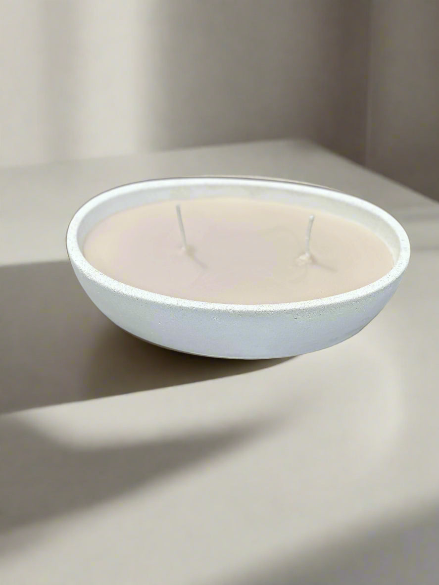 Ovalis Candle